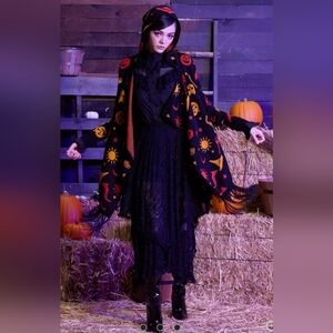 Disney Her Universe Hocus Pocus Dani Hooded Fringe Cardigan, VGUC, XS FITS BIG